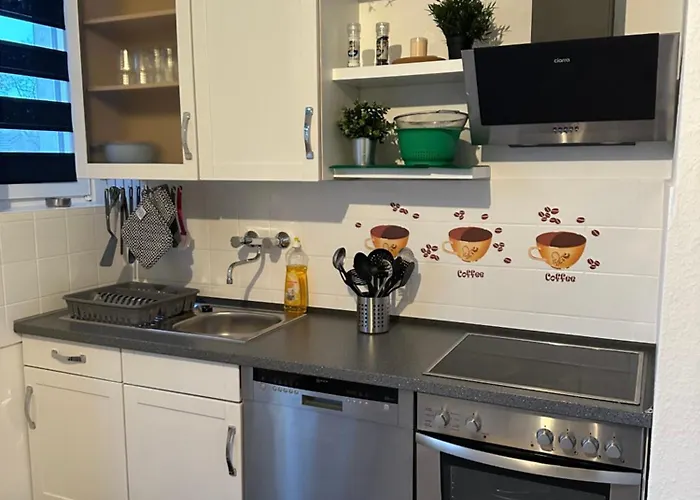 Fuer Familien, Urlauber Und Monteure * 杜伊斯堡